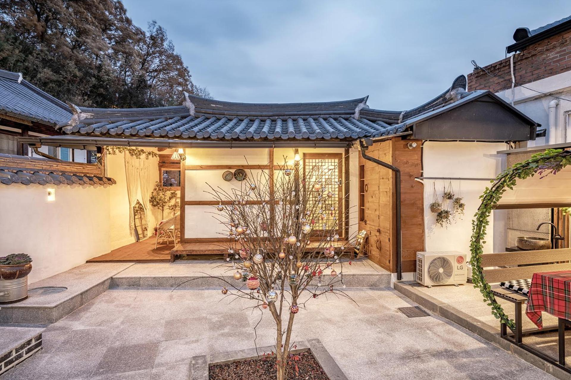 And Spring Hotel Jeonju Ngoại thất bức ảnh
